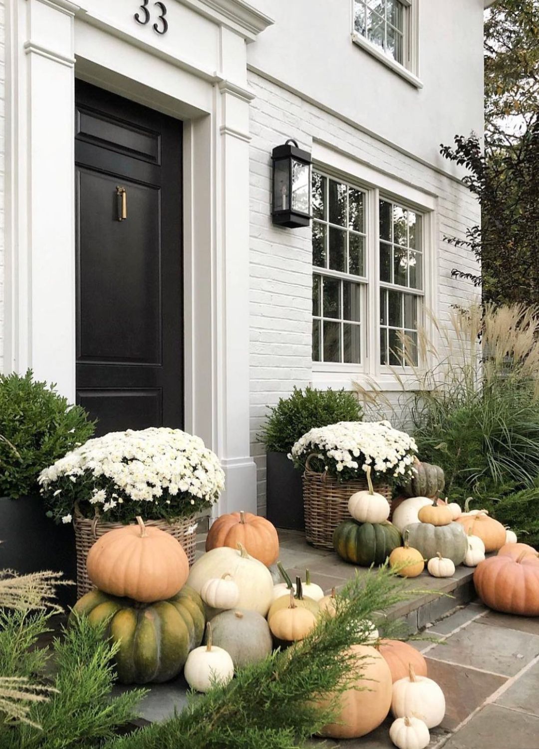 ý tưởng trang trí hiên nhà mùa thu