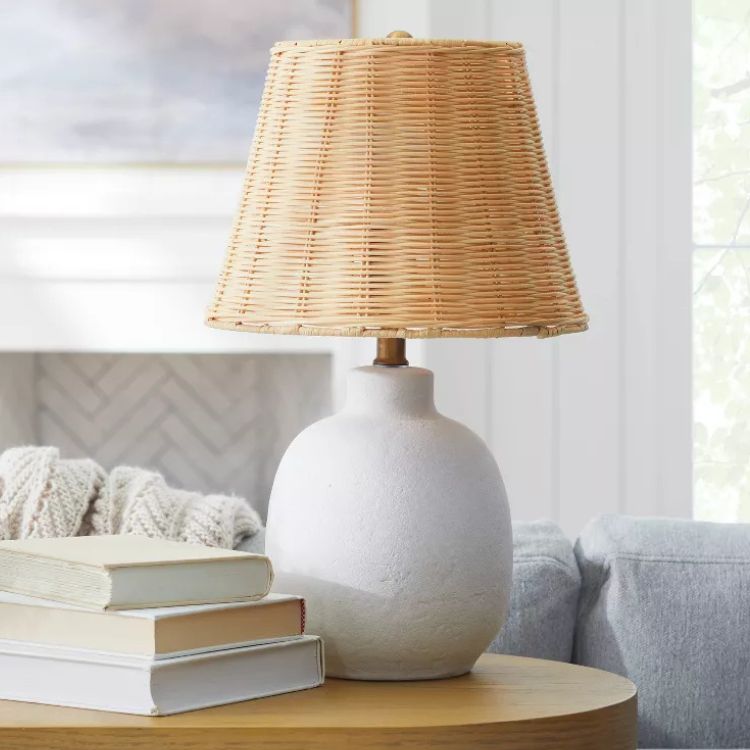 trang trí giá cả phải chăng