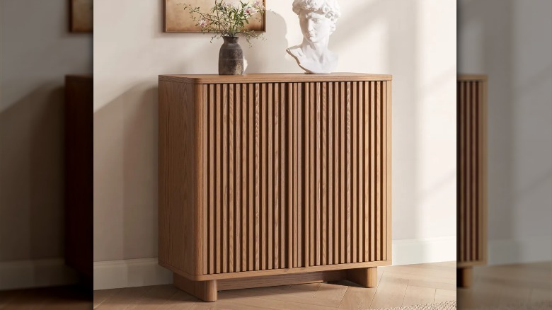 https://www.hernest.com/products/sabina-wood-sideboard-31-inch-p-5267.html