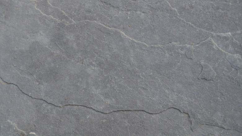 Cận cảnh đá xanh và các rặng núi tự nhiên của nó