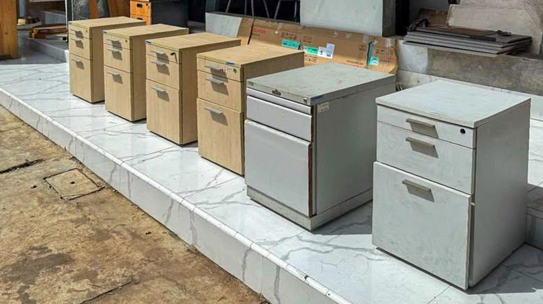 Bộ sưu tập tủ hồ sơ cũ